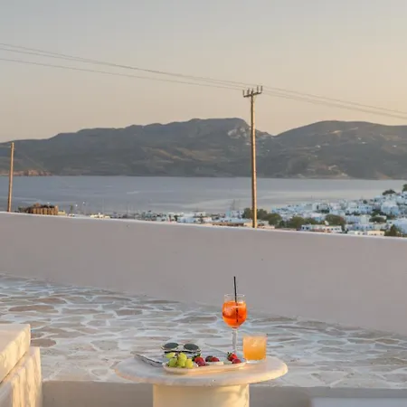 Solus Milos Hotel *