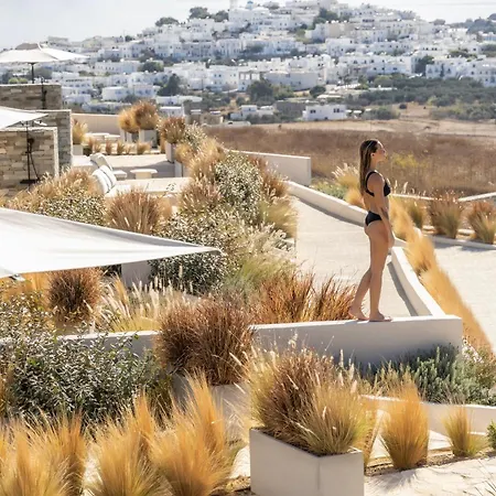 Solus Milos ホテル アダマス