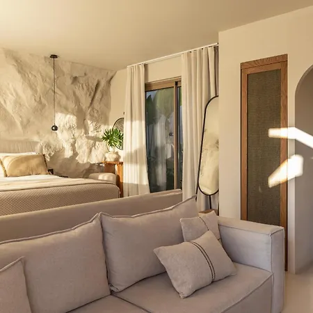 ホテル Solus Milos