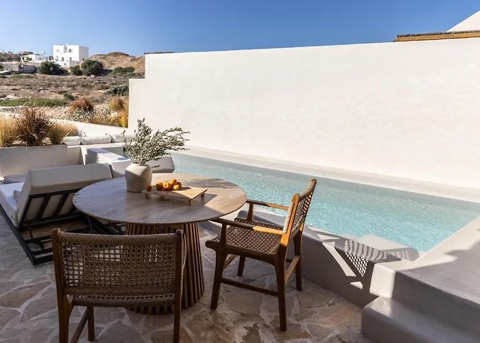 Solus Milos Hotel Adamantas