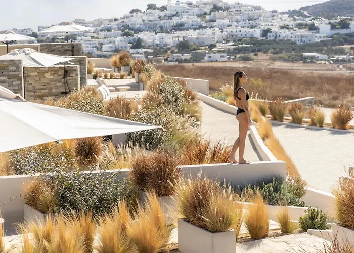 Solus Milos Hotel Adamantas